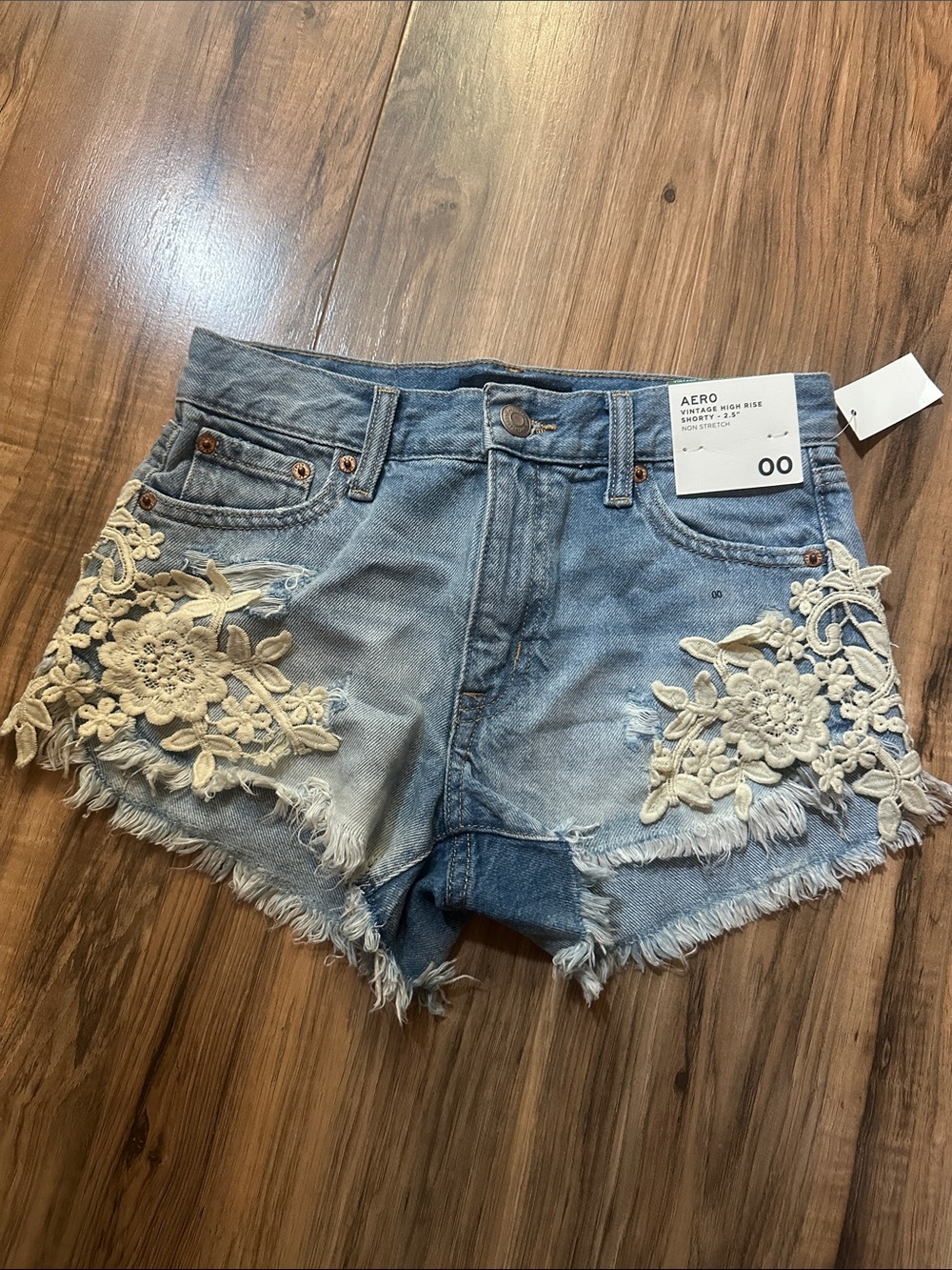 Aeropostale vintage high rise shorty jean shorts size 00